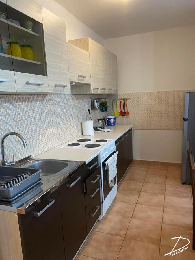 D Apartment Free Private Parking Fast Wi-Fi Novi Sad Extérieur photo